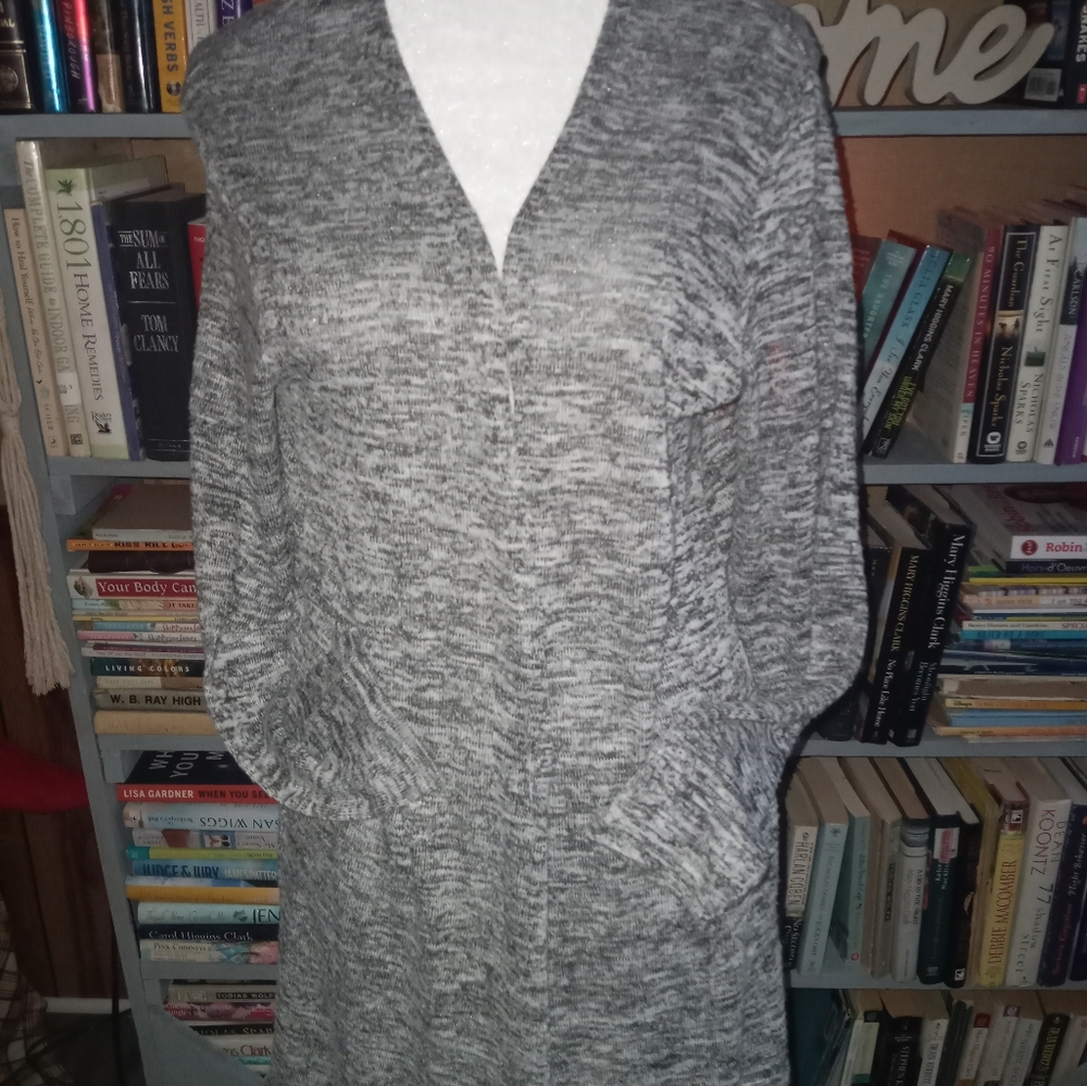 Chic Gray Knit Cardigan H&M